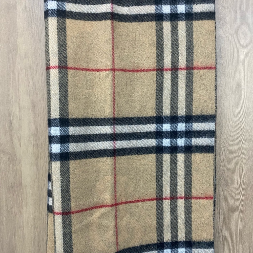Burberry Beige and Black Plaid Scarf - Picture 3 of 7